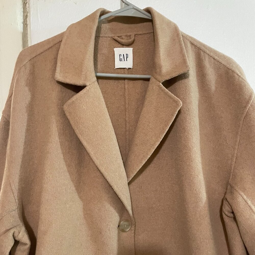 Women's GAP Lightweight Coat - size XL